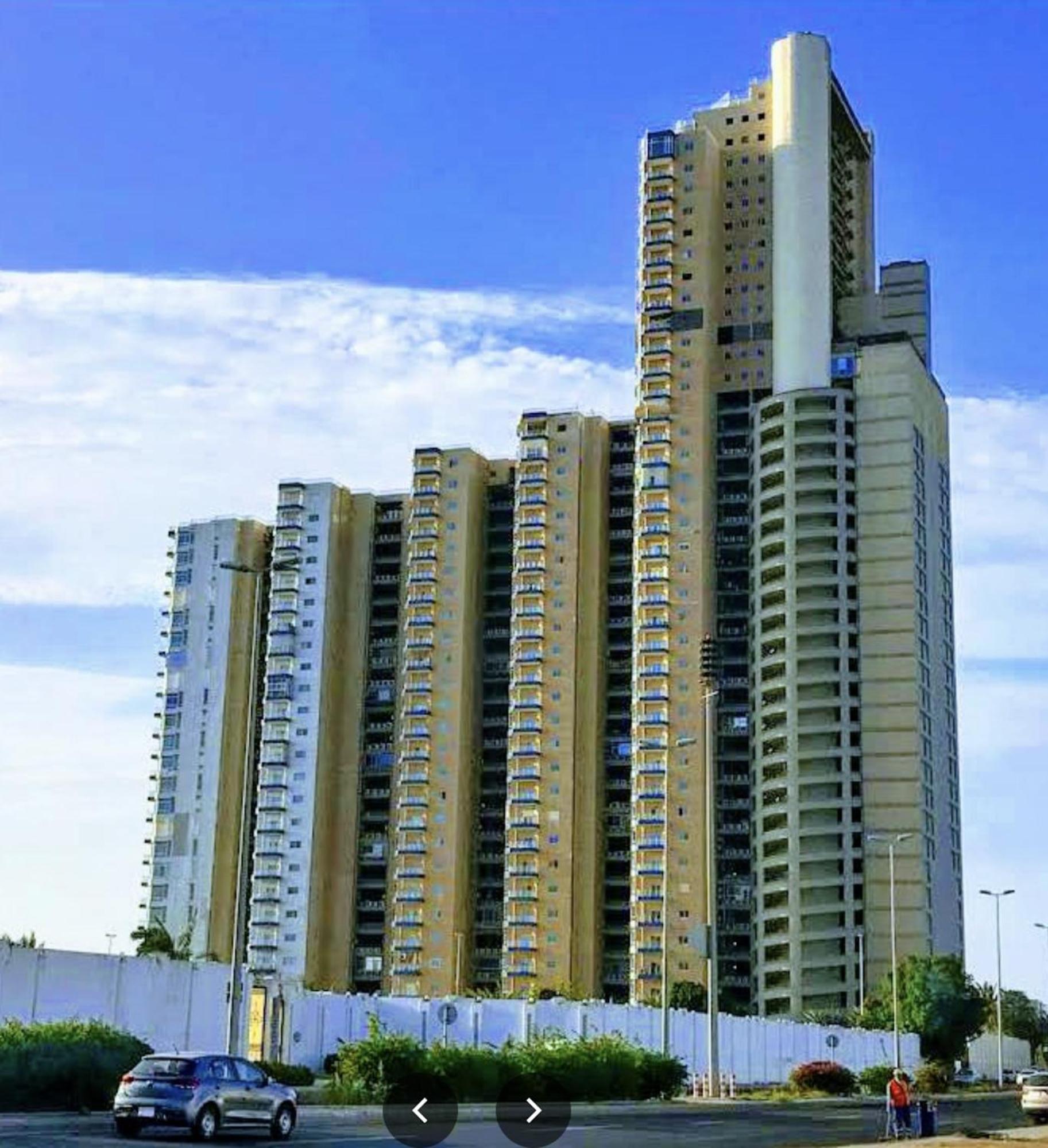 Almasarat Tower Sea View Apartment Джеда Екстериор снимка
