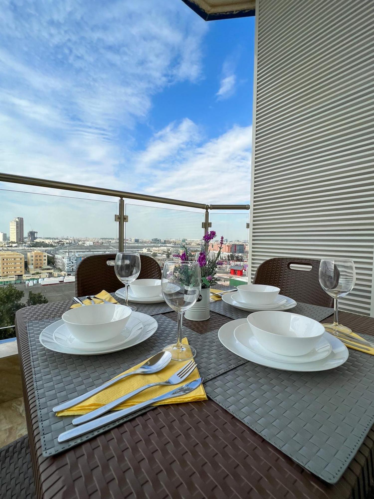 Almasarat Tower Sea View Apartment Джеда Екстериор снимка