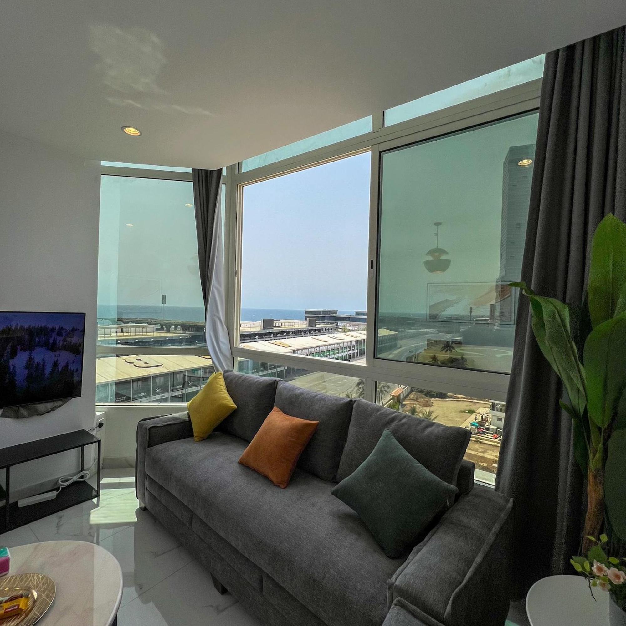 Almasarat Tower Sea View Apartment Джеда Екстериор снимка
