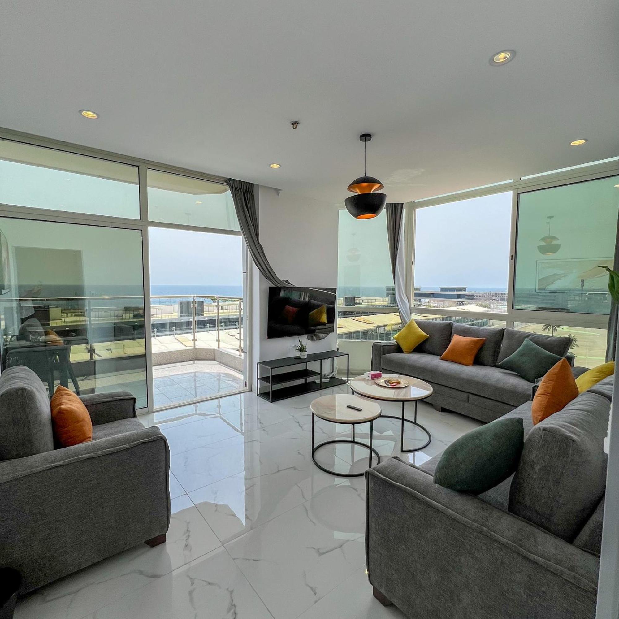 Almasarat Tower Sea View Apartment Джеда Екстериор снимка