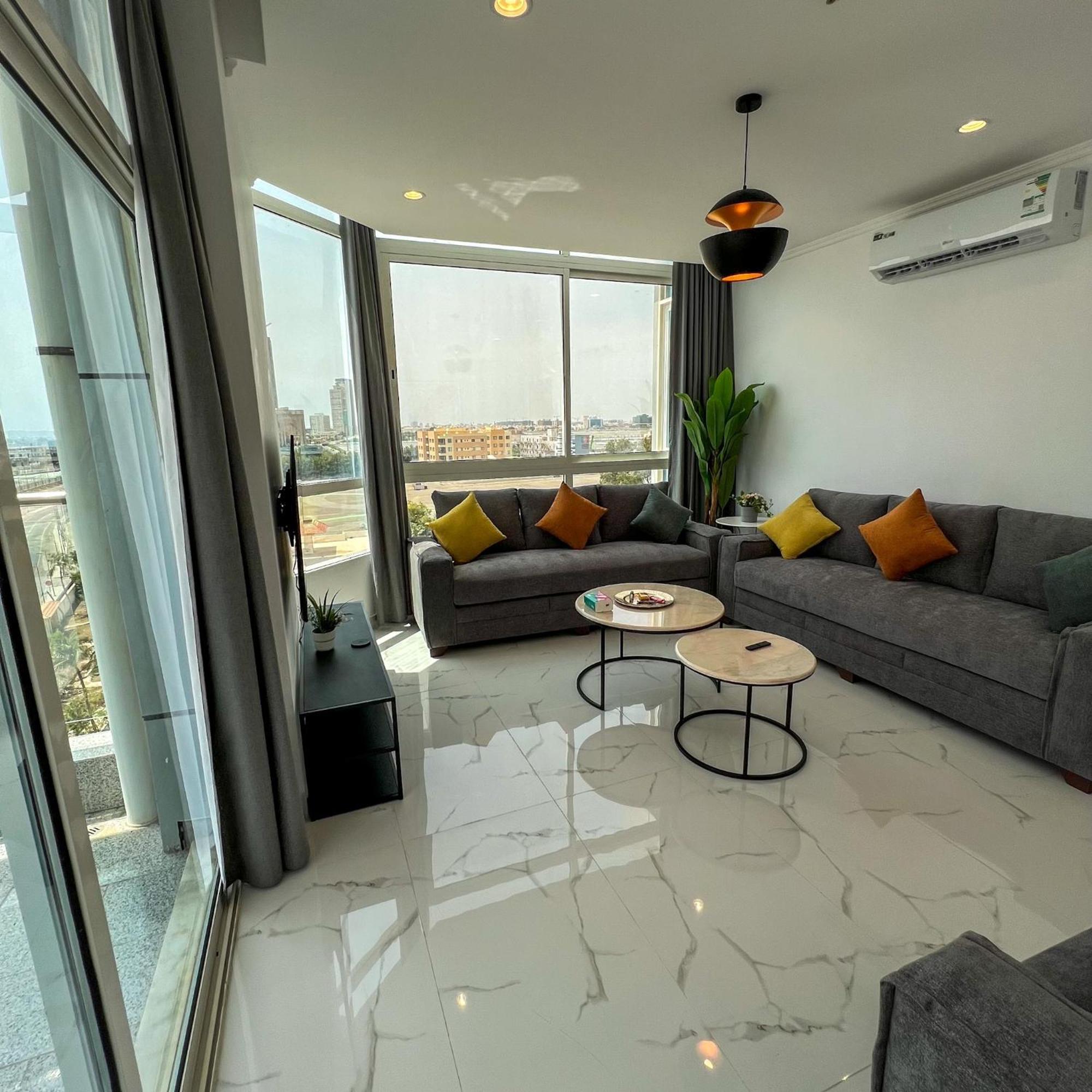 Almasarat Tower Sea View Apartment Джеда Екстериор снимка