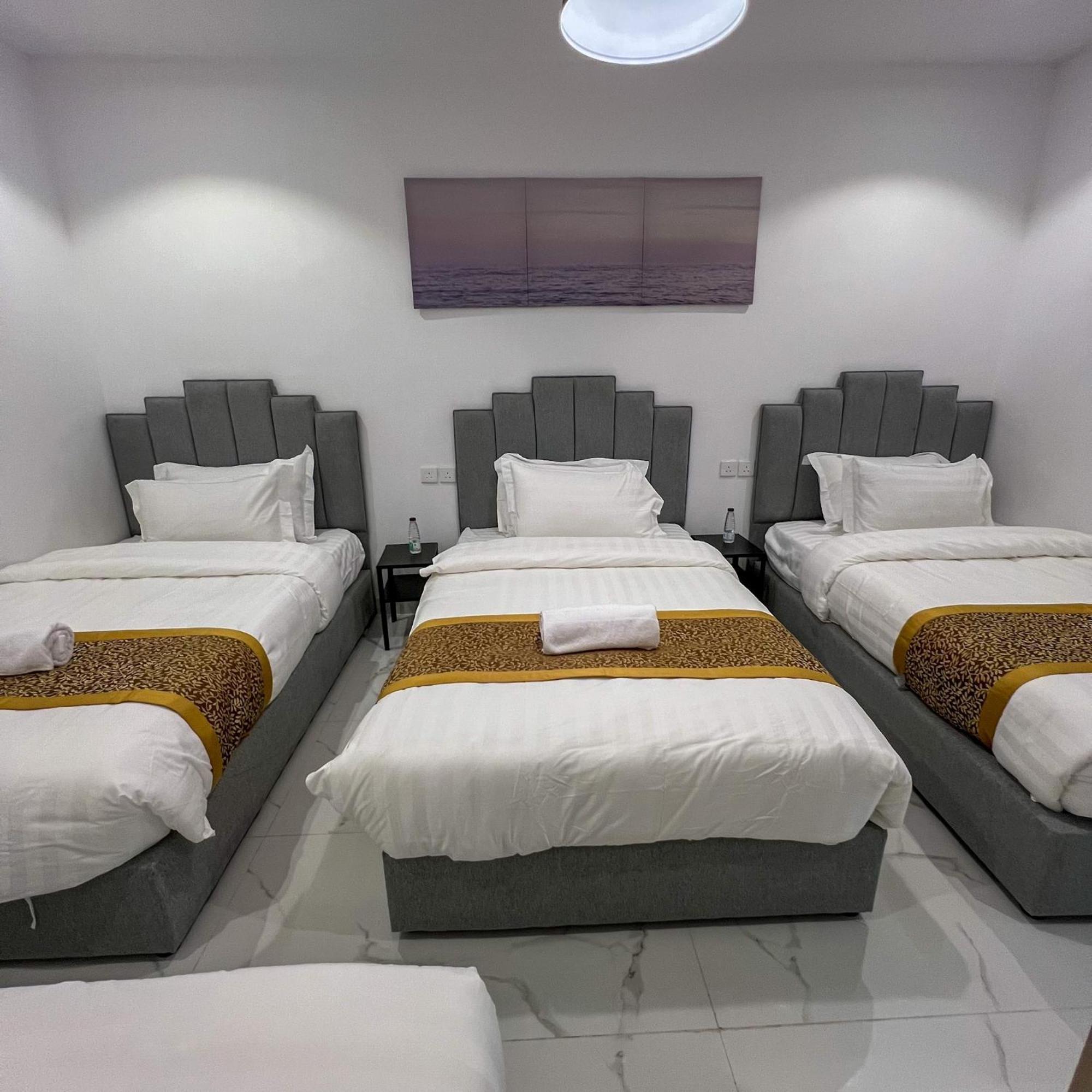 Almasarat Tower Sea View Apartment Джеда Екстериор снимка